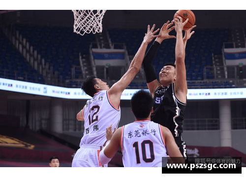 乐鱼电子CBA总决赛：辽宁男篮再负广东，陷入窘境 - 副本 (2)