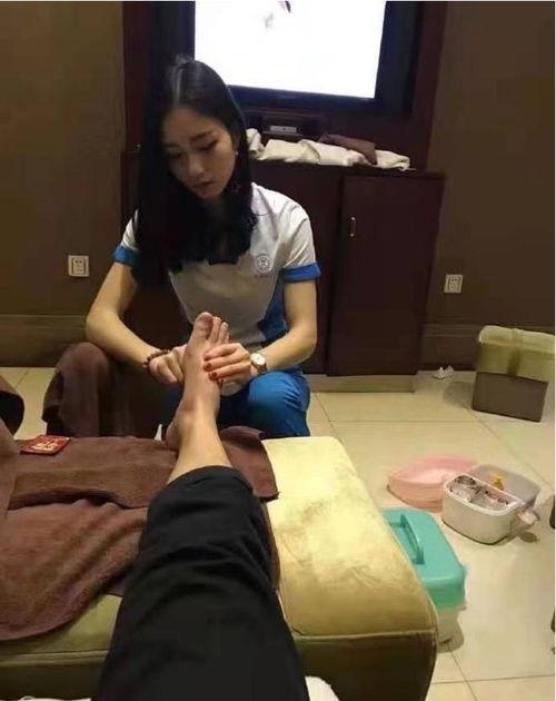 国产女技师A 视频,揭秘现代女性职业新风采 国产女技师A 视频,揭秘现代女性职业新风采